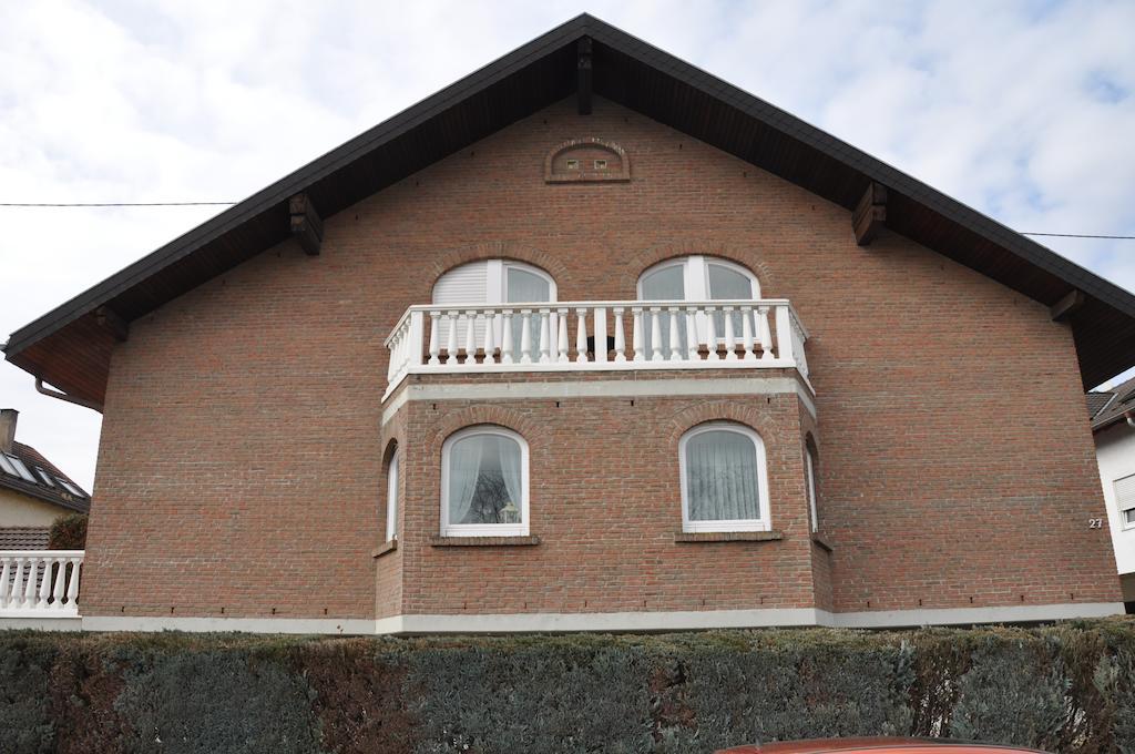 Gaestehaus Ullmannshof Kirchheim am Neckar Eksteriør bilde