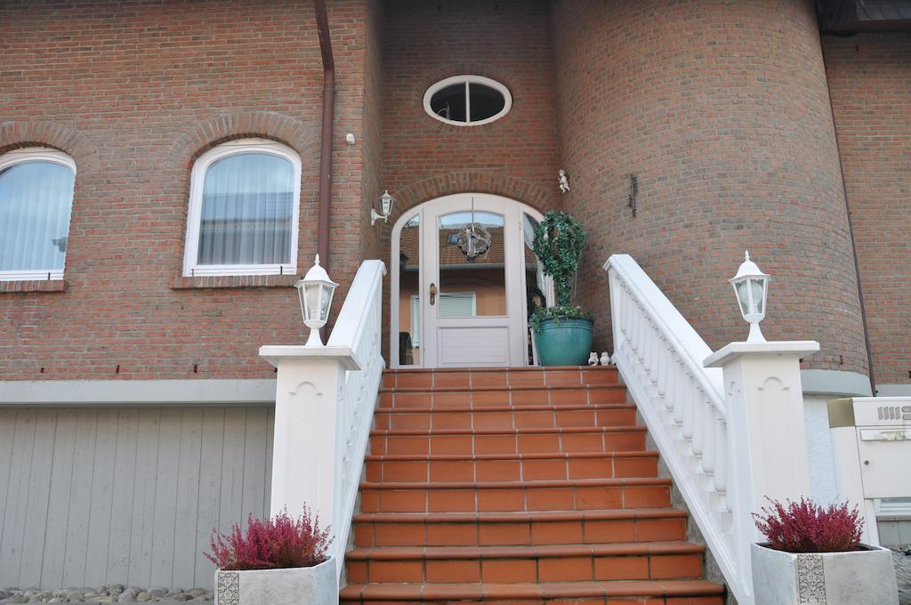 Gaestehaus Ullmannshof Kirchheim am Neckar Eksteriør bilde